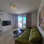 New Angelo 2025, Family And Pet Friendly