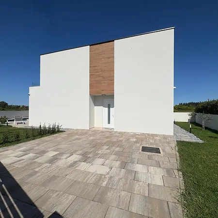Villa New Angelo 2025, Family And Pet Friendly Privlaka (Zadar)