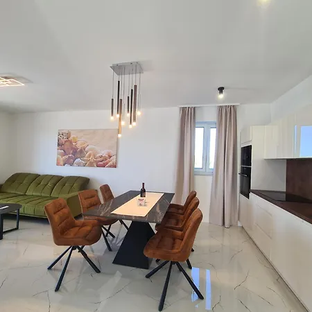 Villa New Angelo 2025, Family And Pet Friendly