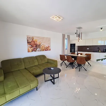 New Angelo 2025, Family And Pet Friendly Villa