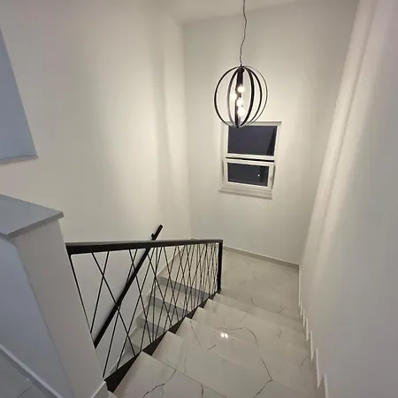 New Angelo 2025, Family And Pet Friendly *