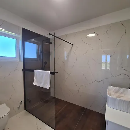 New Angelo 2025, Family And Pet Friendly Villa *
